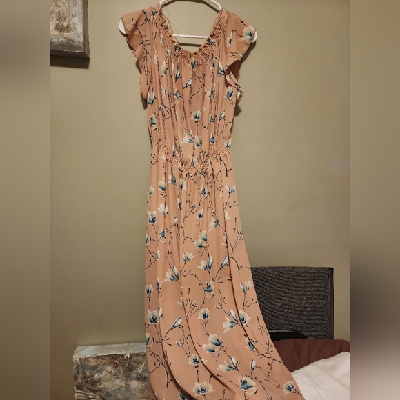 Yaya flutter sleeve dress - Picture 3 of 5